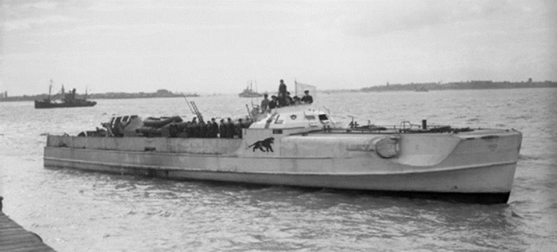 E boat